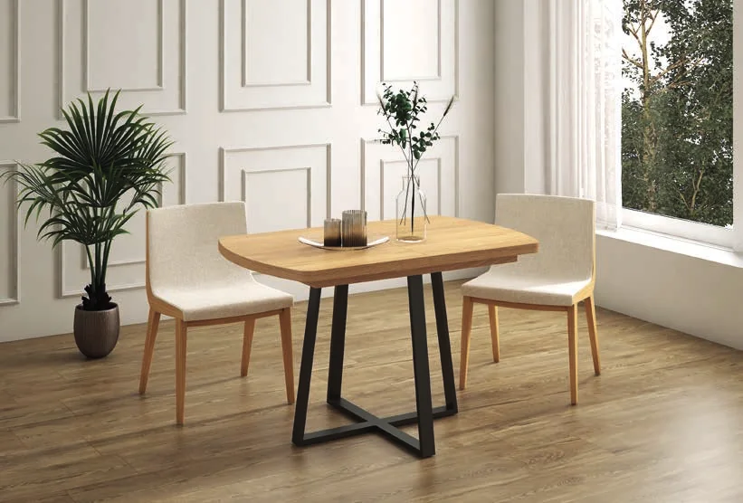 A dining room for everyday meals and guests in La Cala de Mijas